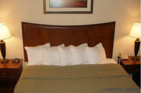 Courtyard By Marriott St. Louis St. Peters Saint Peters Quarto foto